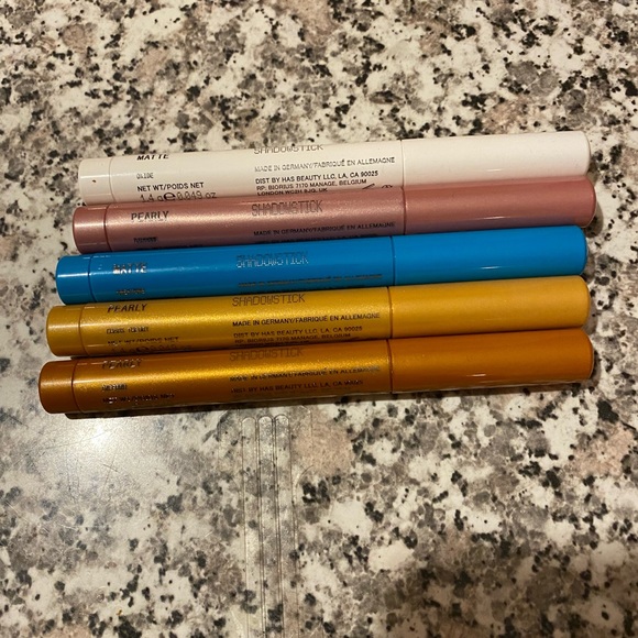 About face shadow stick bundle - Picture 2 of 3